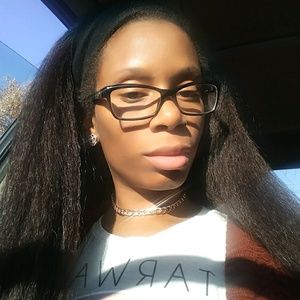 Meet your Posher, Stephenie